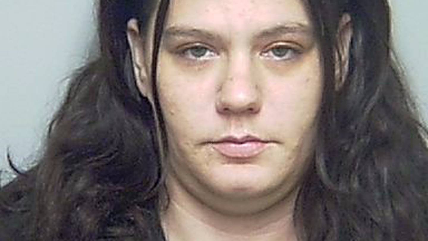 Woman arrested for leaving 5yearold in car outside Palatka Walmart