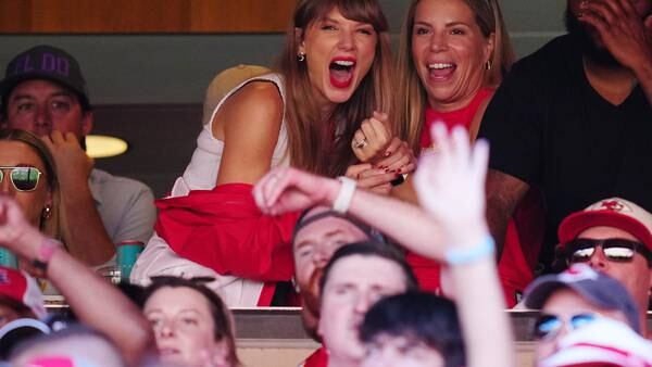 Taylor Swift went to Arrowhead Stadium to watch Travis Kelce and the Chiefs with Mama Kelce