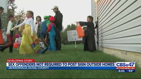 Jacksonville won’t require sex offenders to post ‘no candy’ signs outside home for Halloween